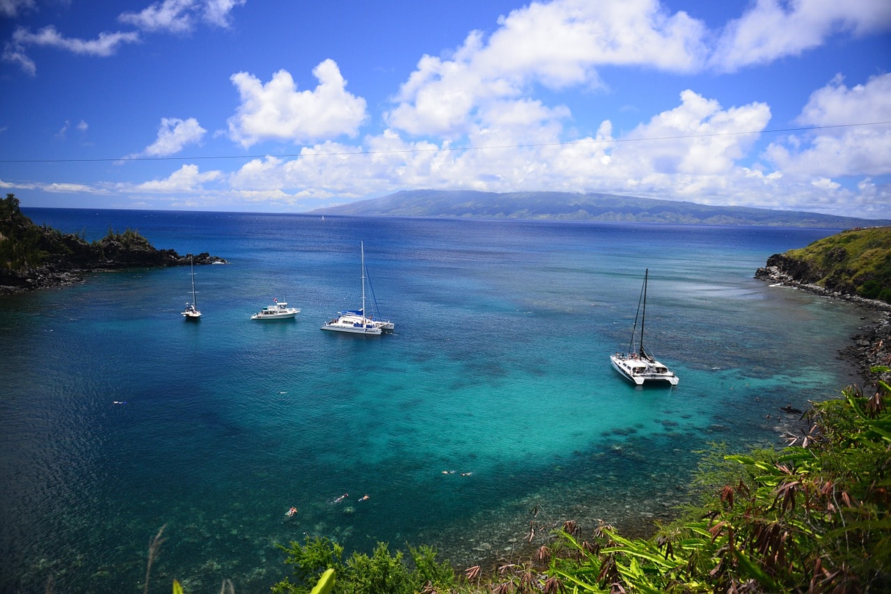 catamarans in Kona