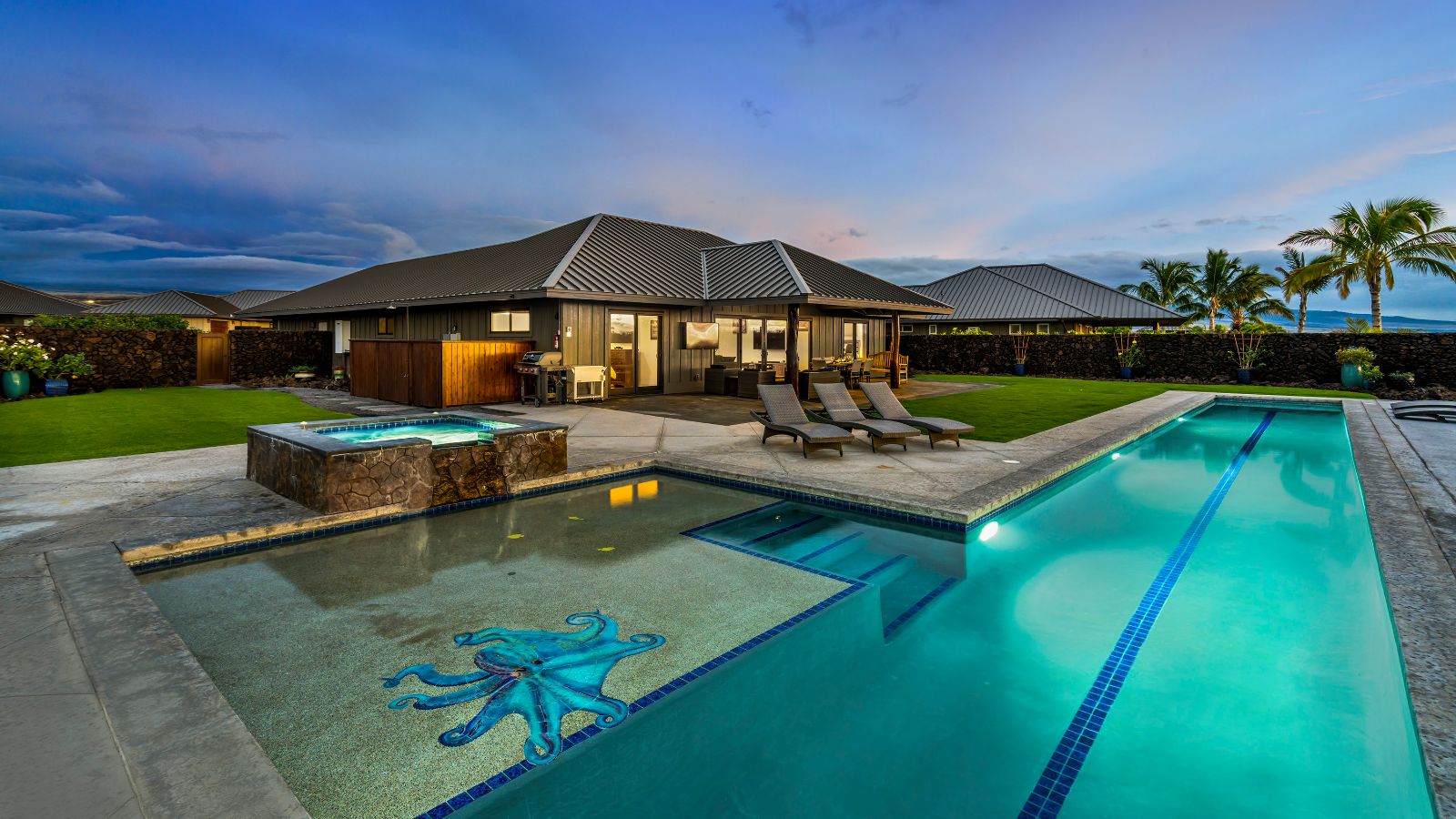 The decorative pool of one of our Kona vacation rentals with pools