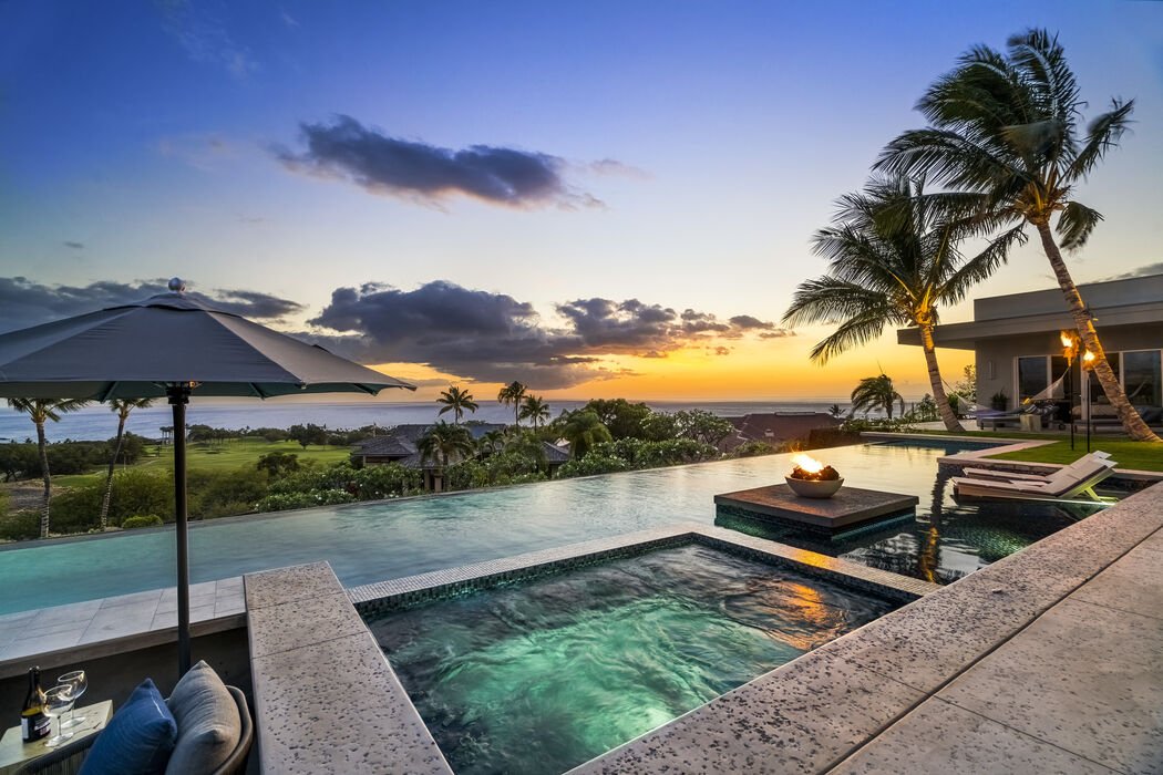 luxury Kona vacation rentals